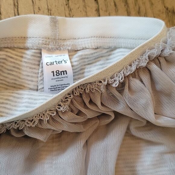 18 month tutu leggings 🤍 carters - Picture 2 of 4